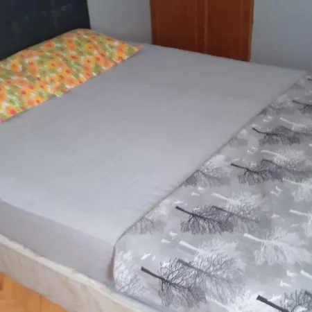 Lovely For Sleeping Fully Furnished House - Be My Guest Apartament
